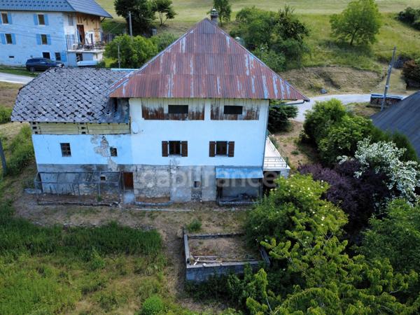 Maison T4 82m² avec Grange 300m² à rénover