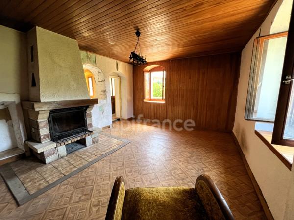 Maison T4 82m² avec Grange 300m² à rénover