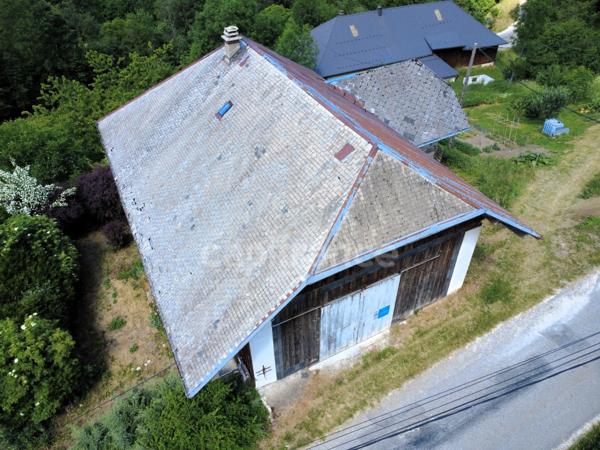 Maison T4 82m² avec Grange 300m² à rénover