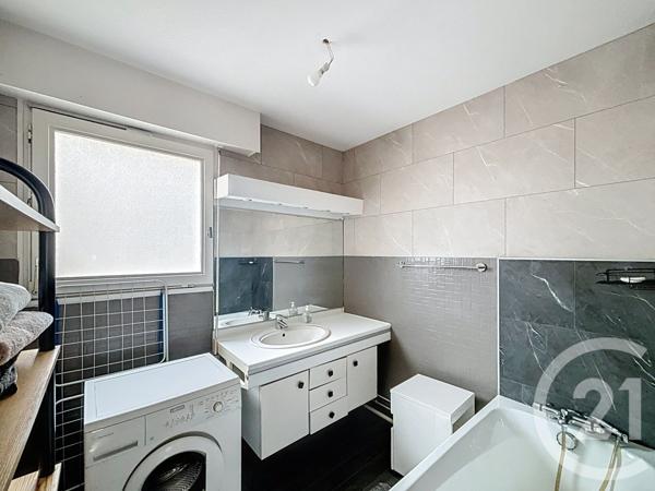 Appartement F3 à vendre  4 pièces - 75,40 m2 NANCY - 54