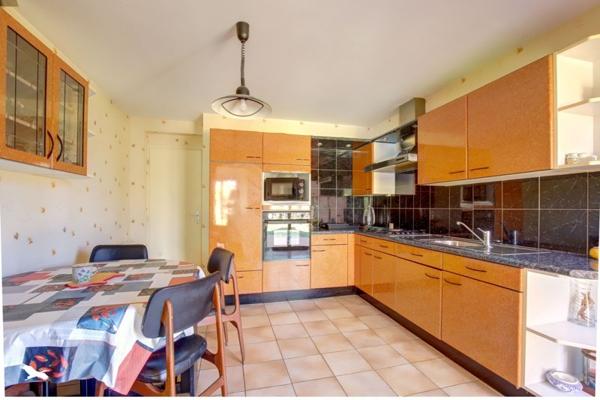 Maison à vendre |  Saint-Jean |  6 pièces | 150 m²