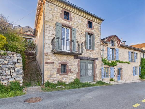 Maison de village avec une belle vue sur le sud