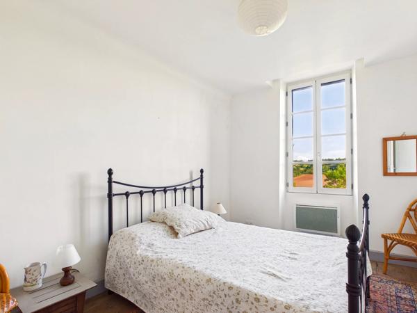 Maison de village avec une belle vue sur le sud