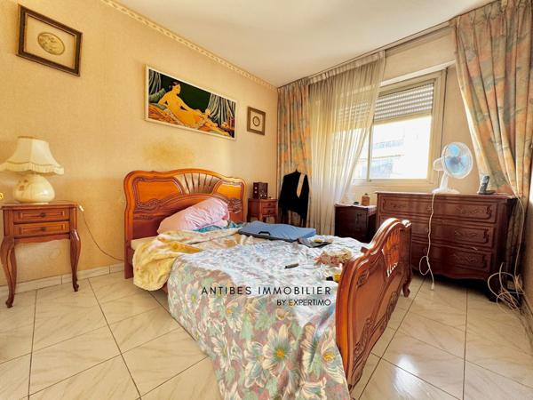 Antibes (06600) ANTIBES 3/4 PIECES GRAND GARAGE ET CAVE