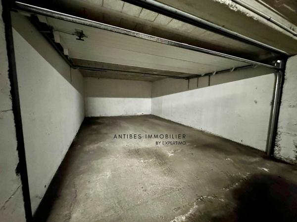 Antibes (06600) ANTIBES 3/4 PIECES GRAND GARAGE ET CAVE