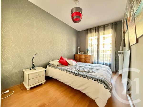 Appartement F4 à vendre  4 pièces - 80,21 m2 LIVRY GARGAN - 93