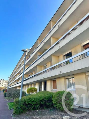 Appartement F4 à vendre  4 pièces - 80,21 m2 LIVRY GARGAN - 93