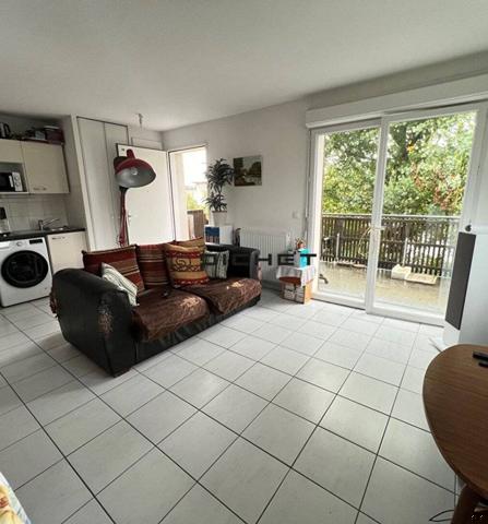 Appartement 2 pièces 41 m² SAINT JEAN D ILLAC - 33127