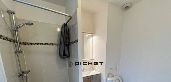 Appartement 2 pièces 41 m² SAINT JEAN D ILLAC - 33127