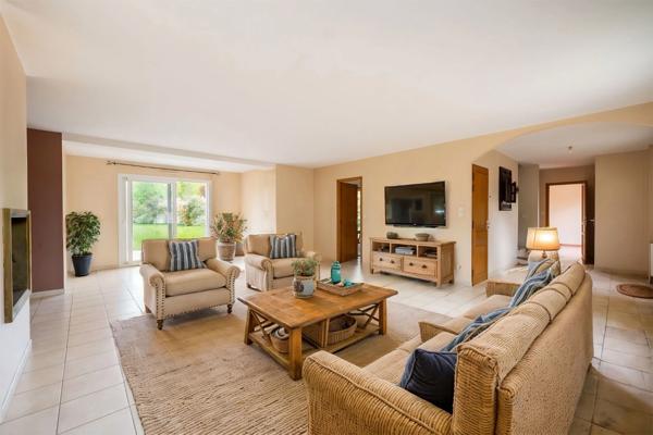 Maison à vendre 6 pièces AMENUCOURT (95)