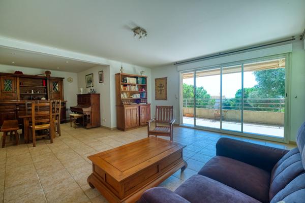 En Vente Appartement Bastia 3 pièce(s) 92m2