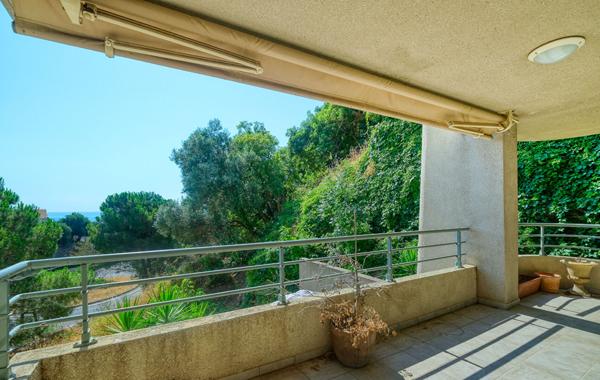 En Vente Appartement Bastia 3 pièce(s) 92m2
