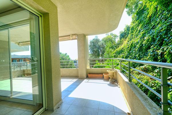 En Vente Appartement Bastia 3 pièce(s) 92m2