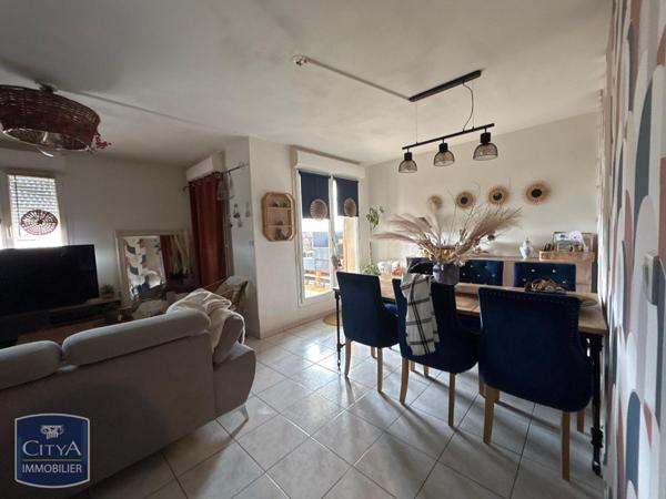 Appartement à louer 3 pièces 64m² Lèves (28300)