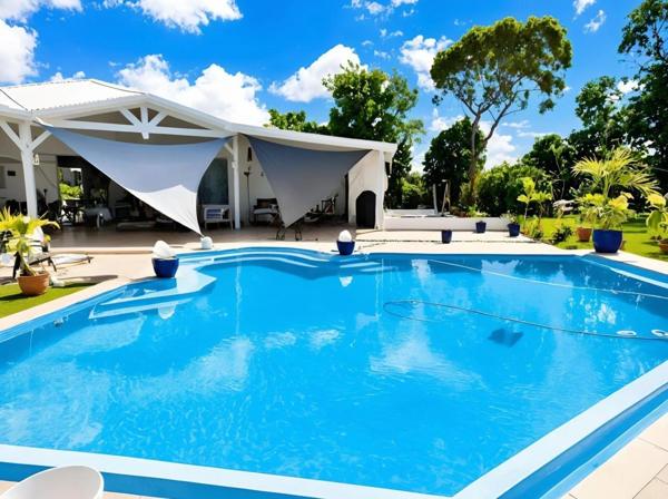 Villa d'exception de plain-pied 6 pièces, avec piscine, vue montagne – Le Gosier LE GOSIER (971)