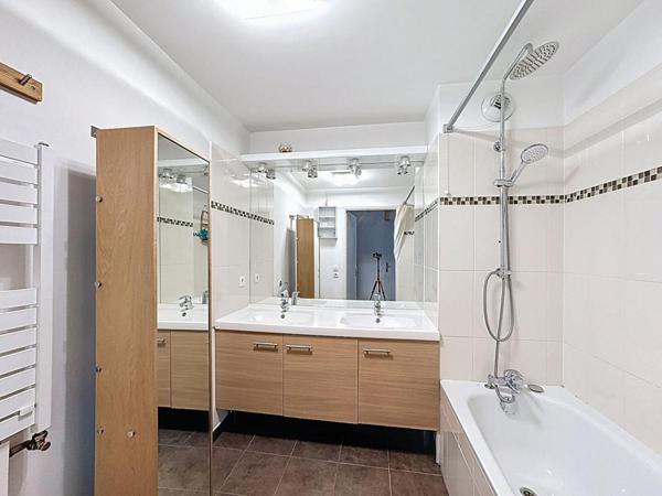 Un 3 pièces d'exception : confort, lumière et prestations soignées