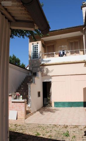 Maison à vendre à Vichy dans l'Allier (03200), ref : 63022-11