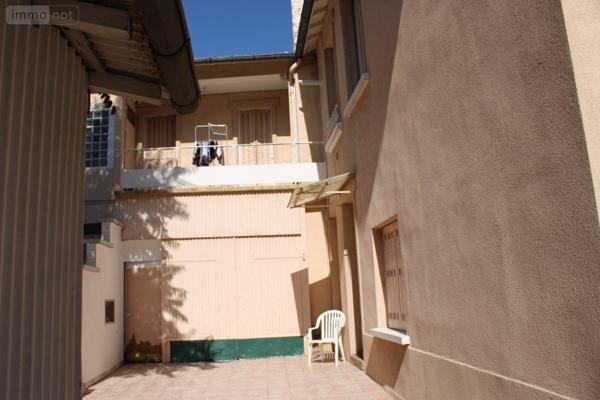 Maison à vendre à Vichy dans l'Allier (03200), ref : 63022-11