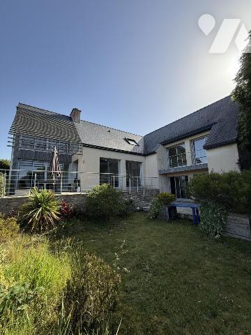 BADEN Le Guern -MAISON CONTEMPORAINE 5 chambres 1000 m2 de terrain 