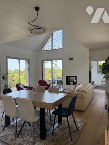 BADEN Le Guern -MAISON CONTEMPORAINE 5 chambres 1000 m2 de terrain 