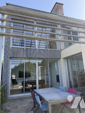 BADEN Le Guern -MAISON CONTEMPORAINE 5 chambres 1000 m2 de terrain 