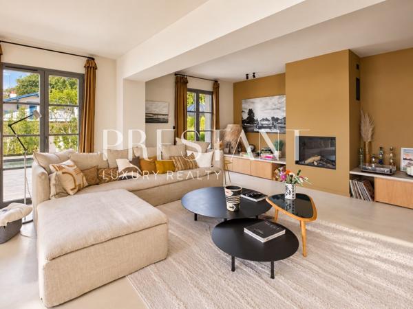 Domaine de Brindos, Anglet : Spacieuse villa avec piscine, ANGLET