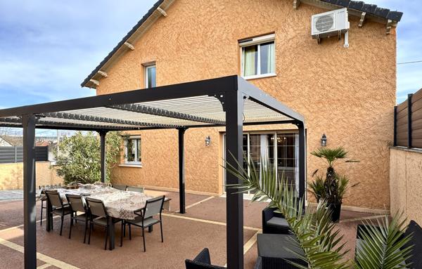 Magnifique Maison 6 Pièces avec terrasse et garage à Saint-Pantaléon-de-Larche