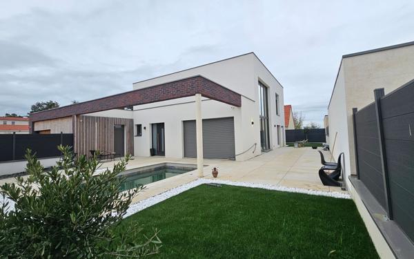 Maison à vendre    6 pièces • 187,02 m2 Ormes