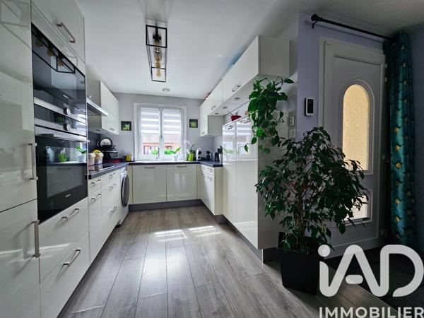 Maison à vendre 6 pièces 109 m² Linas