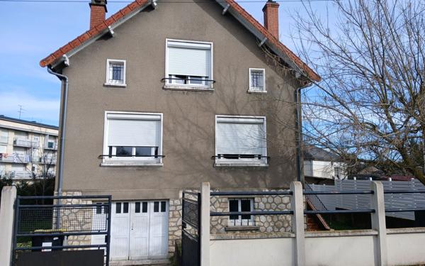 Maison à vendre    4 pièces • 100 m2 Bourges