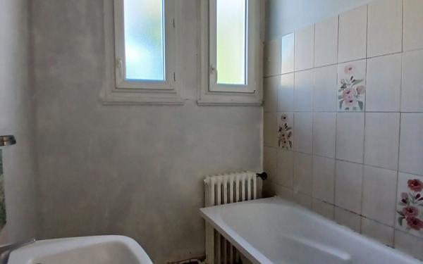 Maison à vendre    4 pièces • 100 m2 Bourges