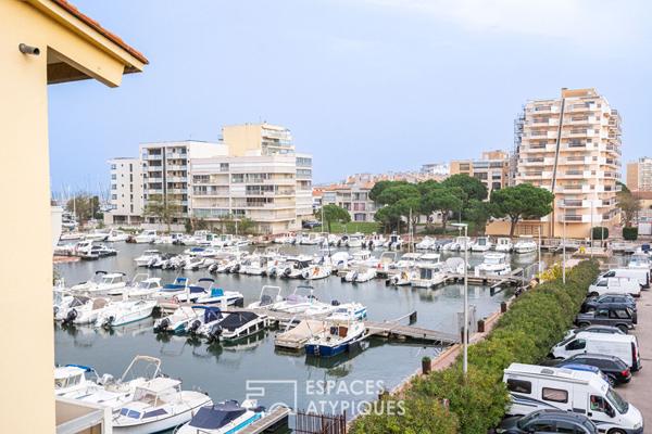 Appartement en dernier étage avec vue sur la Marina à Canet-Plage