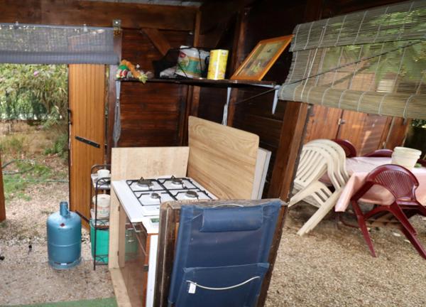 Maison de village en pierre rénovée avec dépendances et terrain arboré proche de CUISERY (71)