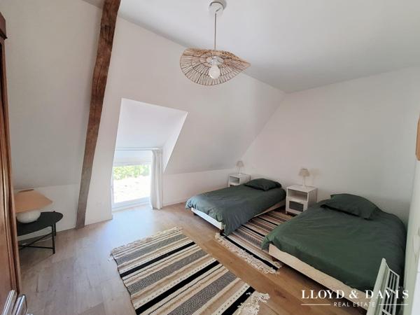 Maison coup de coeur, magnifiquement rénovée, nichée au coeur du village de Queniquen, aux portes de Guerande