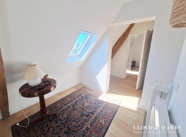 Maison coup de coeur, magnifiquement rénovée, nichée au coeur du village de Queniquen, aux portes de Guerande
