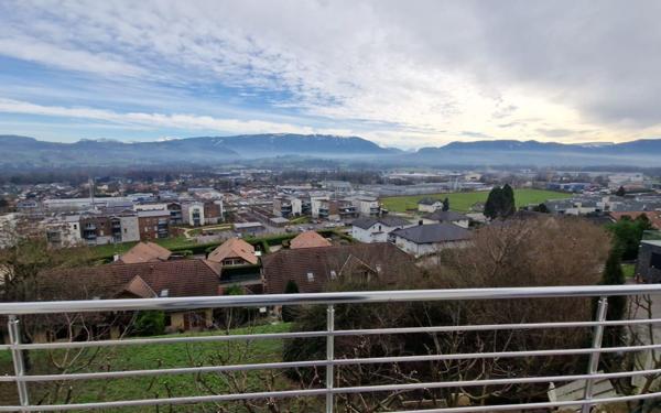 Appartement à vendre    3 pièces •  Rumilly