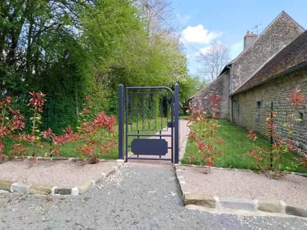 Maison à Mortagne-au-Perche, 61400 - 10 pièces 360m²