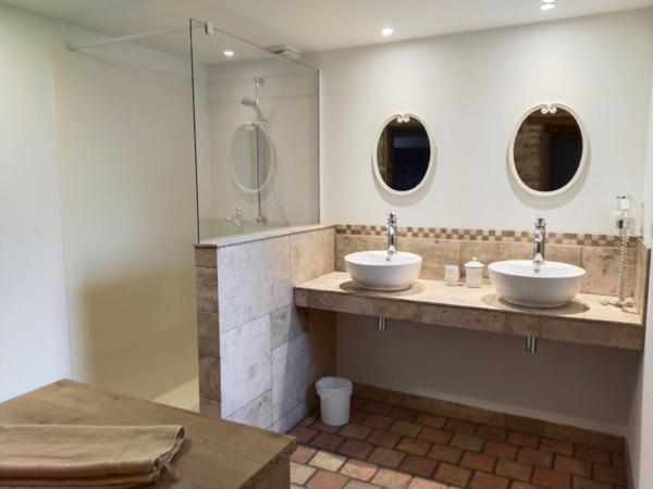 Maison à Mortagne-au-Perche, 61400 - 10 pièces 360m²