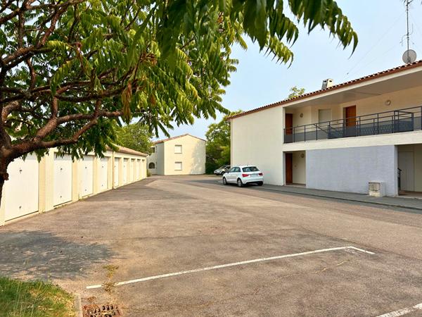 Grabels centre, T3 lumineux avec jardin !