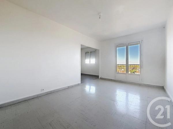 Appartement F3 à vendre  3 pièces - 60,69 m 2   LA CHAPELLE ST LUC  - 10