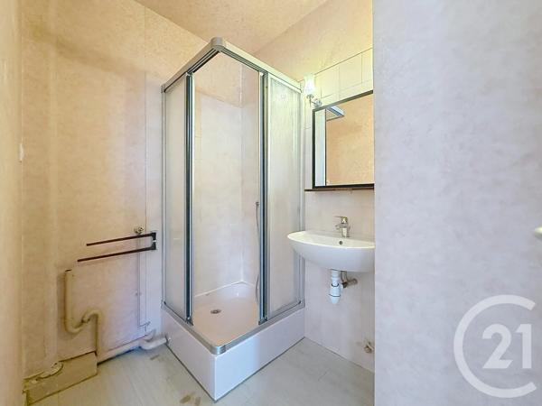 Appartement F3 à vendre  3 pièces - 60,69 m 2   LA CHAPELLE ST LUC  - 10