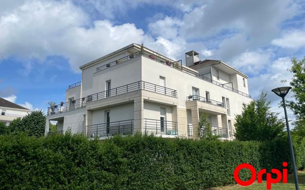 Appartement à vendre    3 pièces • 70 m2 Montigny-le-Bretonneux