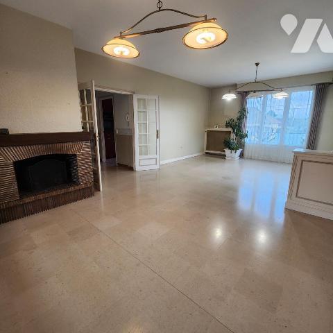 Maison à LA FERTE BERNARD