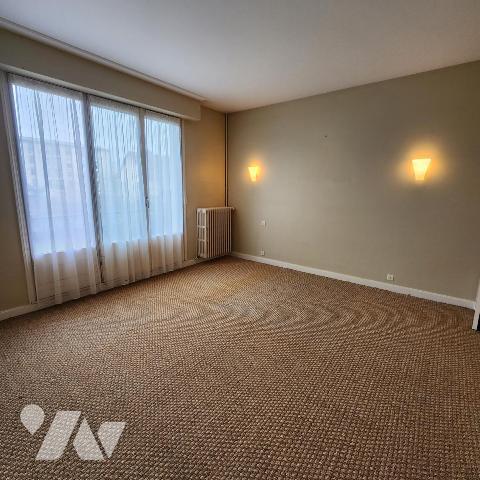 Maison à LA FERTE BERNARD