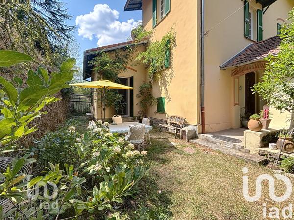 Maison à vendre 7 pièces 260 m² Saint-Martin-Vésubie