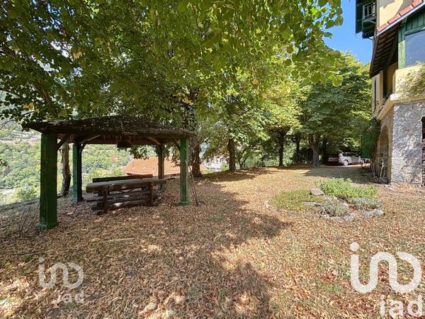 Maison à vendre 7 pièces 260 m² Saint-Martin-Vésubie