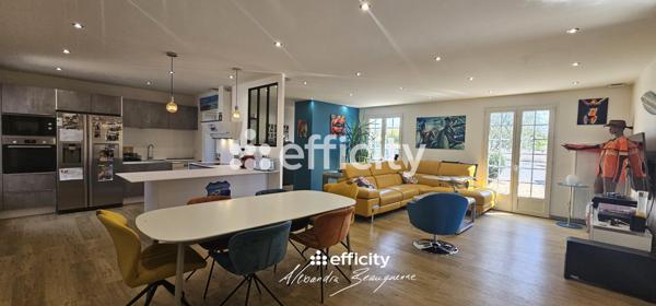 Maison
         6 pièces
        - 115 m² Exclusivité 325 000 € *