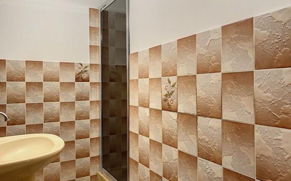 Maison à louer    6 pièces •  Saleilles