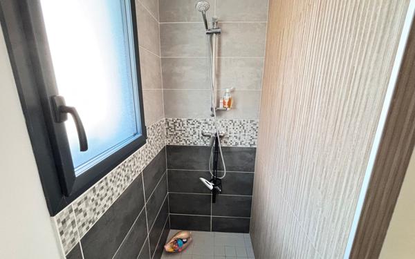 Maison à vendre    5 pièces • 153 m2 Guérande