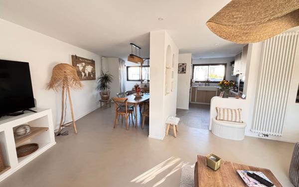 Maison à vendre    5 pièces • 153 m2 Guérande